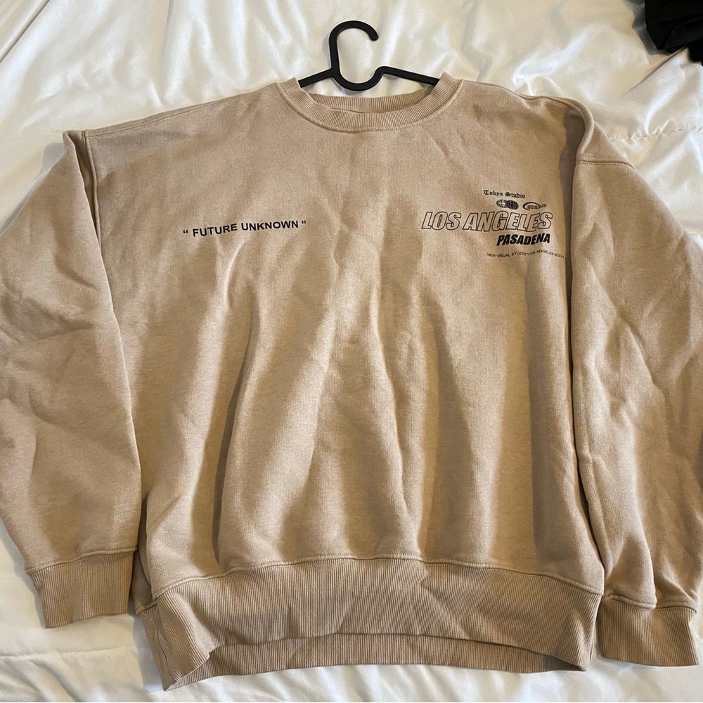 Relaxed fit crew neck